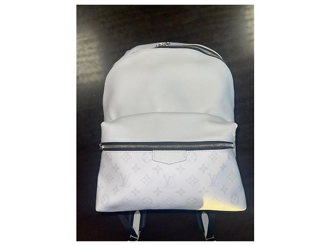 Louis Vuitton Louis Vuitton Borsa Briefcase Discovery Monogram e Pelle Taiga Argento - vista 2