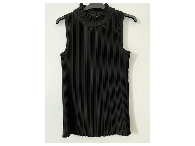 Top de crepé negro con pliegues Lockally de Maje - vista 2