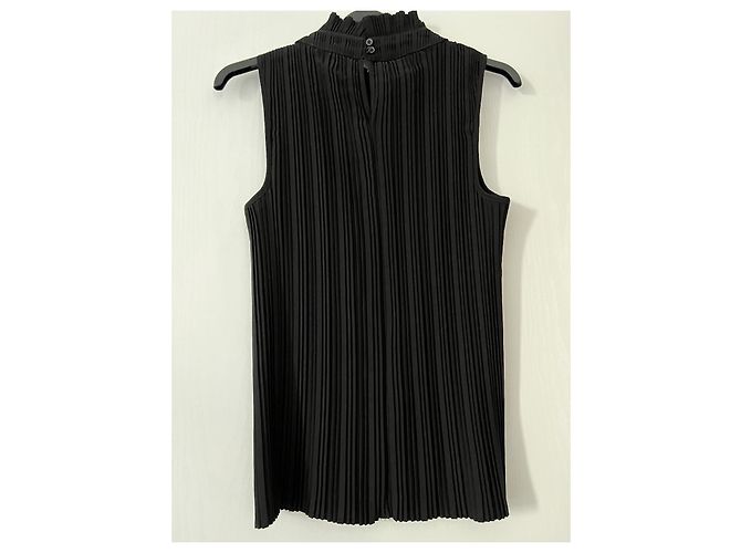 Top de crepé negro con pliegues Lockally de Maje - vista 3
