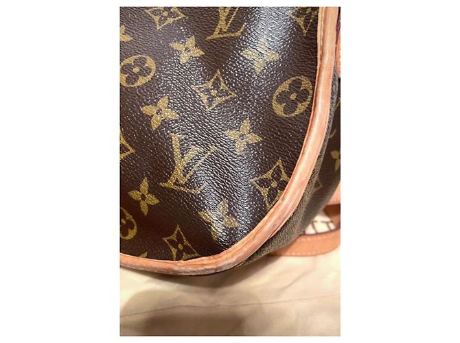 Borsa a mano Louis Vuitton Menilmontant in pelle marrone - vista 11