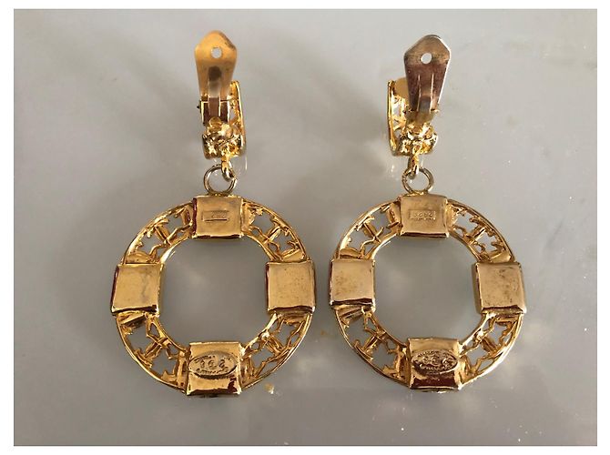 Chanel Gripoix Ohrringe Schwarz Gold Gold hardware - Ansicht 4