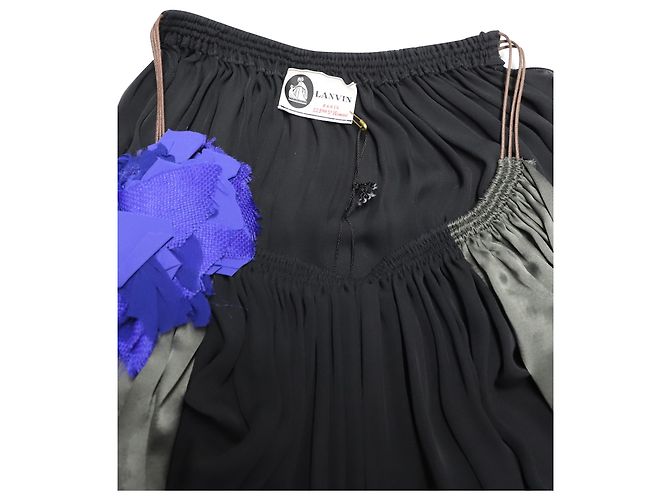 Lanvin Abendkleid mit Blumenapplikationen aus schwarzer Seide - Ansicht 6