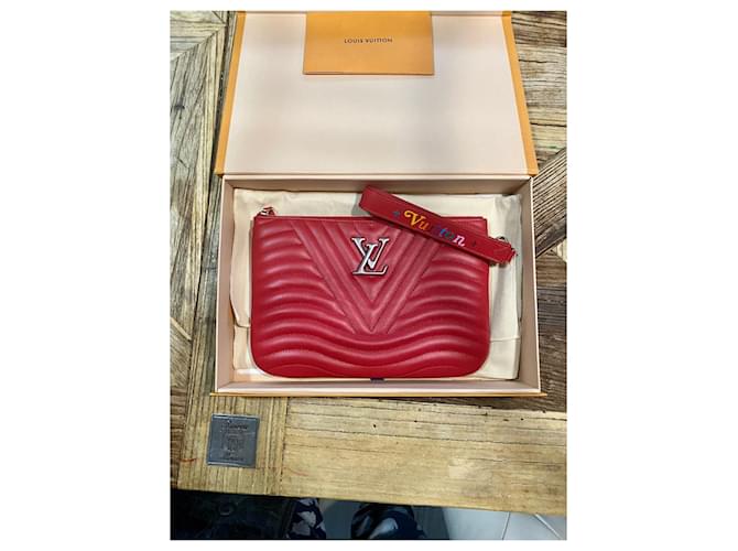 Pochette Louis Vuitton New Wave Rosso - vista 2
