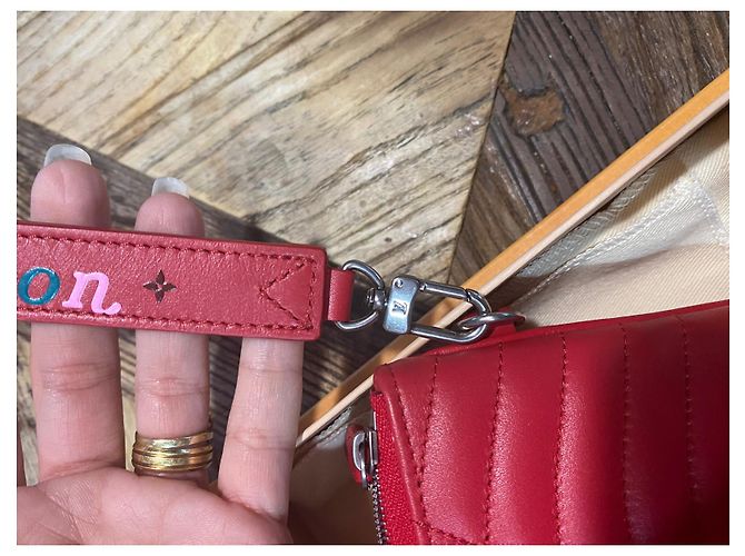 Pochette Louis Vuitton New Wave Rosso - vista 5