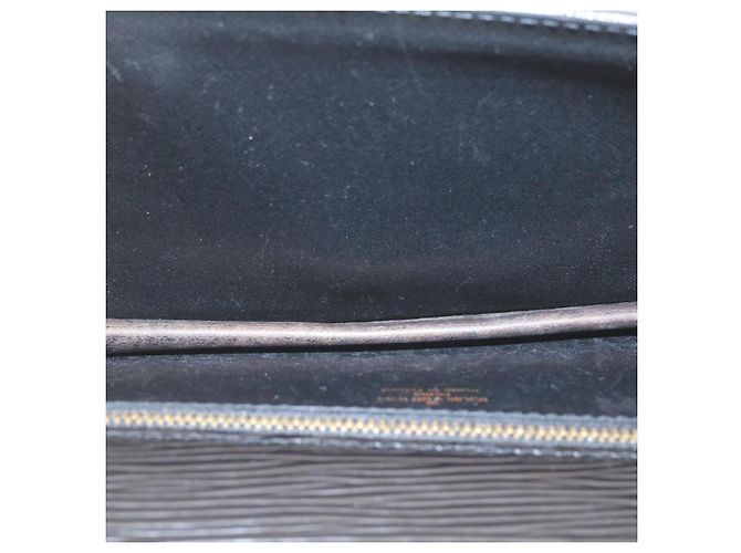 LOUIS VUITTON Epi Sellier Dragonne Clutch Negro M52612 Autenticación LV502 - vista 17