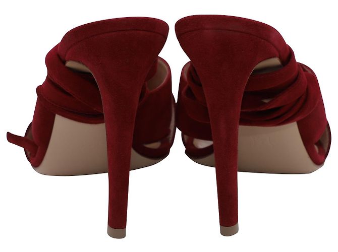 Gianvito Rossi Crissy Lace-Up Stiletto Sandal en Daim Bordeaux - vue 4