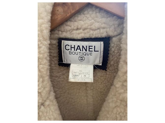 Abrigo Chanel de shearling piel de oveja negro - vista 2
