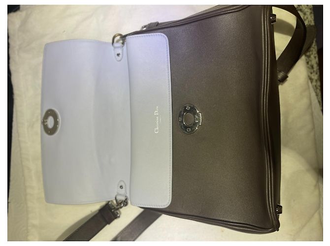 Be Dior Borsa a mano Dior in pelle marrone scuro - vista 3