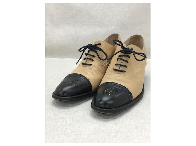 Scarpe CHANEL / 35.5 / BEG / pelle Beige - vista 2