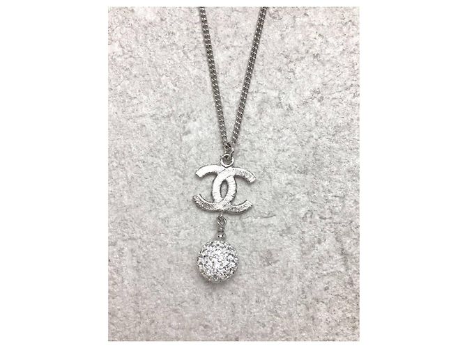 Collar CHANEL / Plata / Marca CC / Marca Coco / Bola de espejos - vista 4