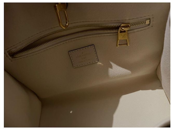 Louis Vuitton Onthego PN Beige - Ansicht 2
