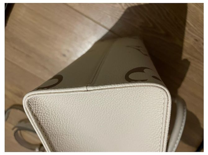 Louis Vuitton Onthego PN Beige - Ansicht 4