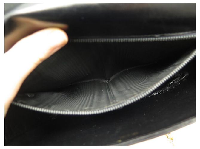 Céline VINTAGE CELINE HANDTASCHE MIT KNOTENVERSCHLUSS IN SCHWARZER LEDERHANDTASCHE - Ansicht 12