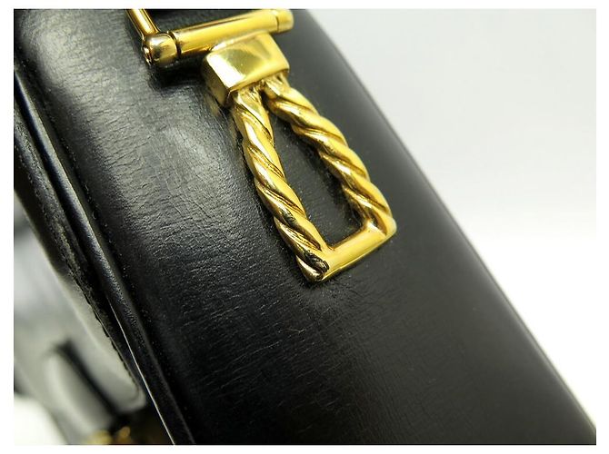 Céline VINTAGE CELINE HANDTASCHE MIT KNOTENVERSCHLUSS IN SCHWARZER LEDERHANDTASCHE - Ansicht 14