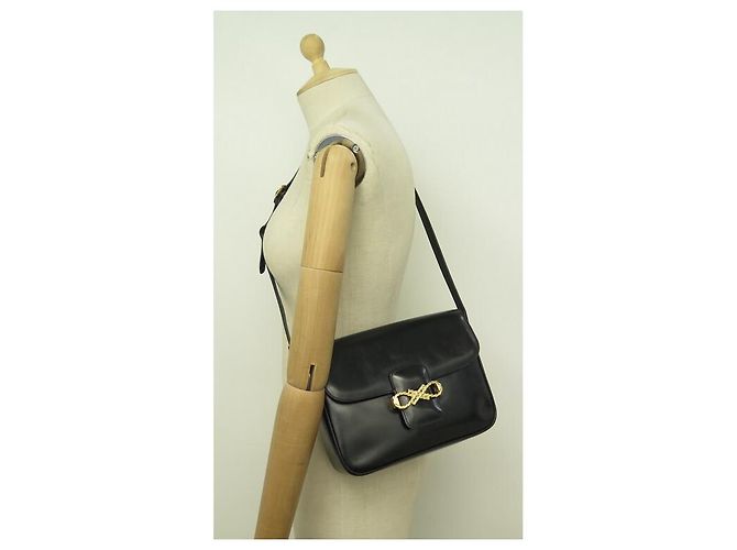 Céline VINTAGE CELINE HANDTASCHE MIT KNOTENVERSCHLUSS IN SCHWARZER LEDERHANDTASCHE - Ansicht 6
