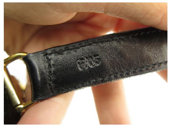 Céline VINTAGE CELINE HANDTASCHE MIT KNOTENVERSCHLUSS IN SCHWARZER LEDERHANDTASCHE - Ansicht 7