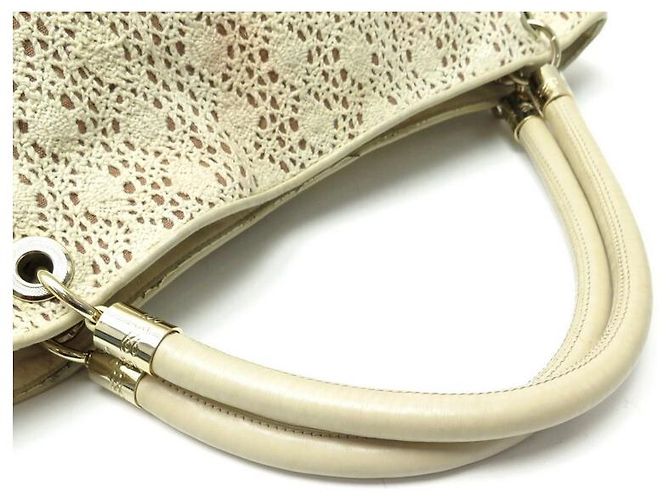 LANCEL FRENCH FLAIR UMA BOLSA06118 EM COURO ECRU E RENDA + BOLSA - vista 7