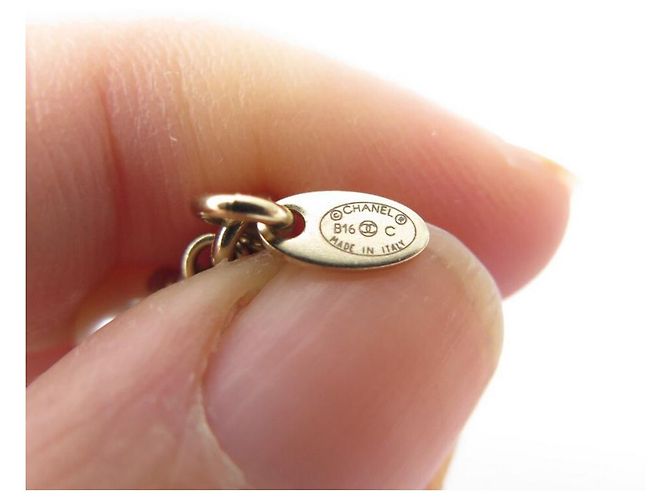 COLLANA NUOVA CHANEL COLLANA LOGO CC E PERLE D'ORO + COLLANA DI PERLE A SCATOLA - vista 6