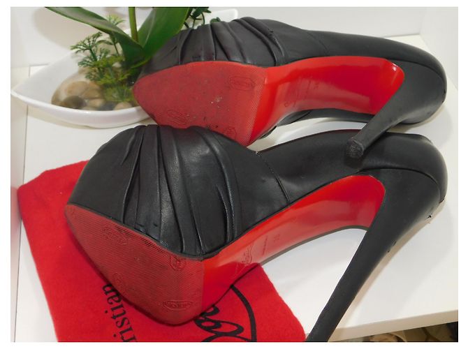 Décolleté Christian Louboutin Lady Gres 20 ans 38 Nero - vista 12