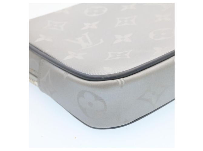 LOUIS VUITTON Pochette Satellite Alpha con monogramma argento M44171 LV Auth knn059 - vista 7