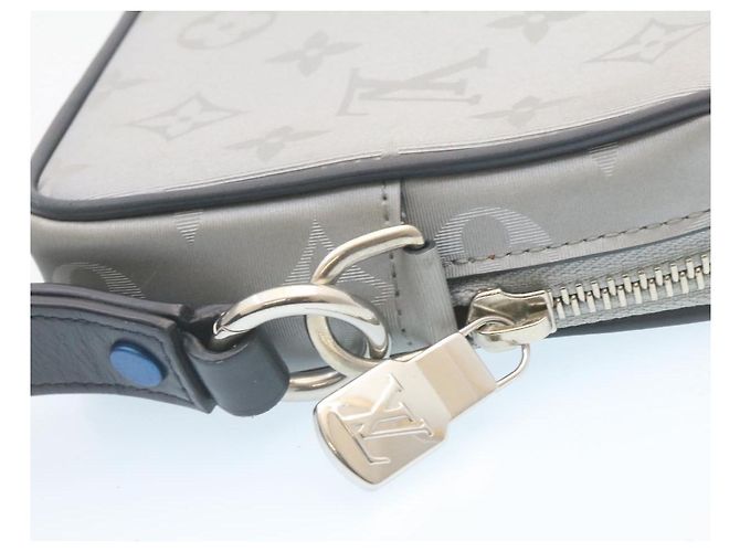 LOUIS VUITTON Pochette Satellite Alpha con monogramma argento M44171 LV Auth knn059 - vista 9