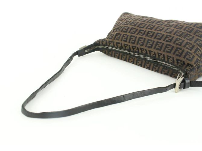 Fendi Borsa a spalla Pochette Zucchino FF Monogram Marrone - vista 8