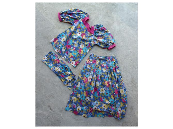 Conjunto Guy Laroche de Top Floral y Falda Midi Plisada de Algodón Multicolor - vista 5