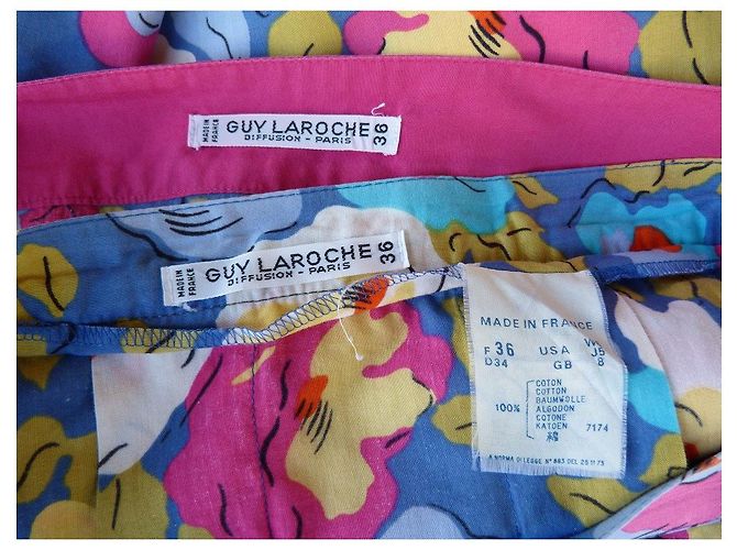 Conjunto Guy Laroche de Top Floral y Falda Midi Plisada de Algodón Multicolor - vista 6