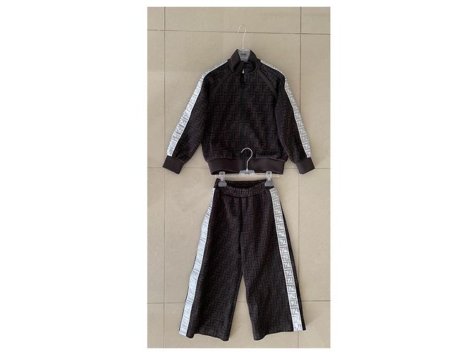 ENSEMBLE SURVÊTEMENT JOGGING FENDI MARRON ARGENTÉ COMME NEUF - vue 11