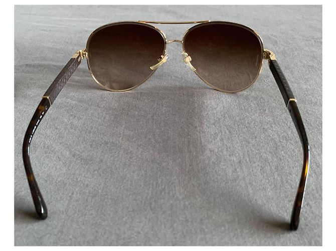 Occhiali da sole aviator Chanel oro Gold hardware - vista 3