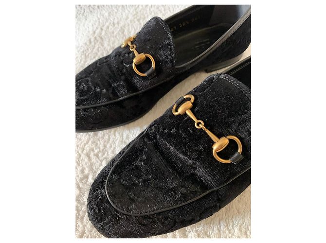 Mocassini Gucci in pelle nera con morsetto dorato Nero - vista 5