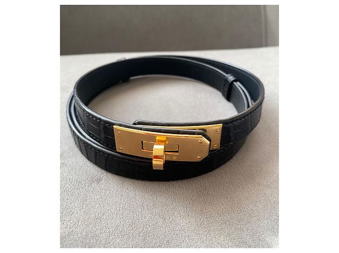Hermès Kelly Gürtel aus schwarzem Alligatorleder - Ansicht 3