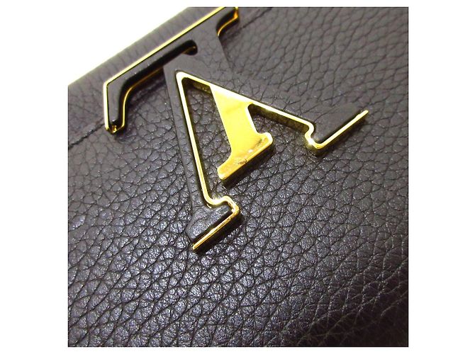 Louis Vuitton Portefeuille capucines Negro - vista 7