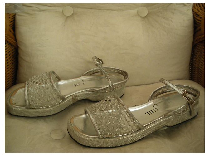 Chanel Sandalen Silber - Ansicht 3