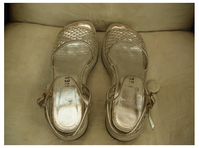 Chanel Sandalen Silber - Ansicht 4