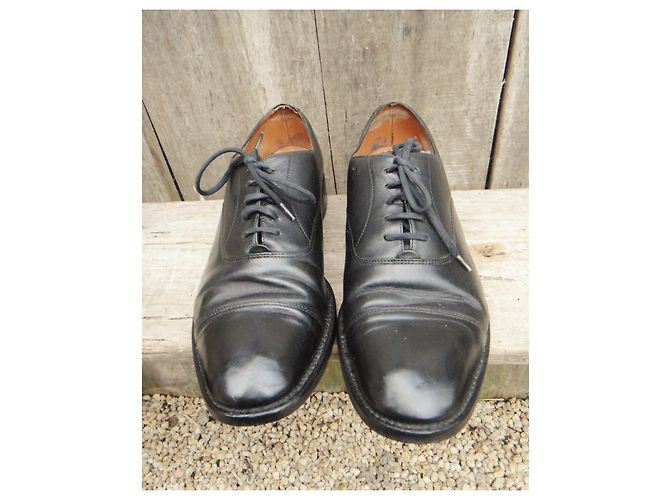 Scarpe Oxford Loake Cap Toe Nere in Pelle 41 Nero - vista 4