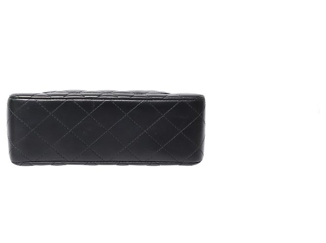 Mini bolsa com aba retangular Chanel acolchoada em couro de cordeiro preto - vista 5