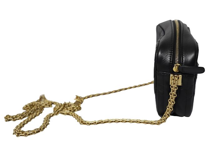 Chanel Small Reissue Camera Bag in Black Leather - view 3