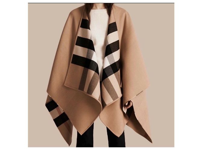 Burberry CAPE PONCHO CAMEL 100% REVERSIBLE MERINO WOOL NEW WITH TAG - view 14