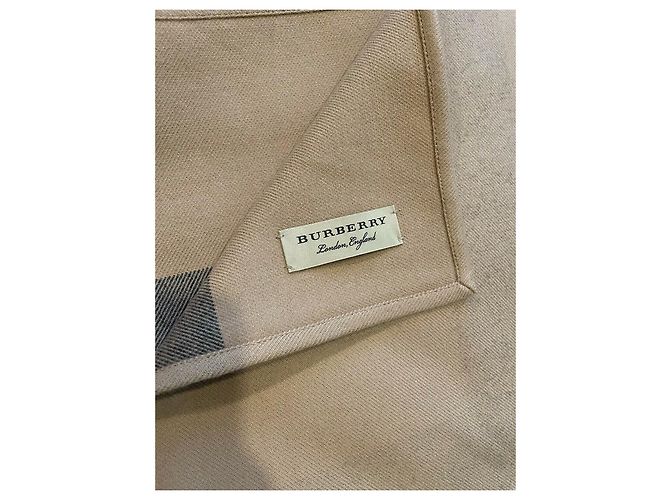 Burberry CAPE PONCHO CAMEL 100% REVERSIBLE MERINO WOOL NEW WITH TAG - view 17