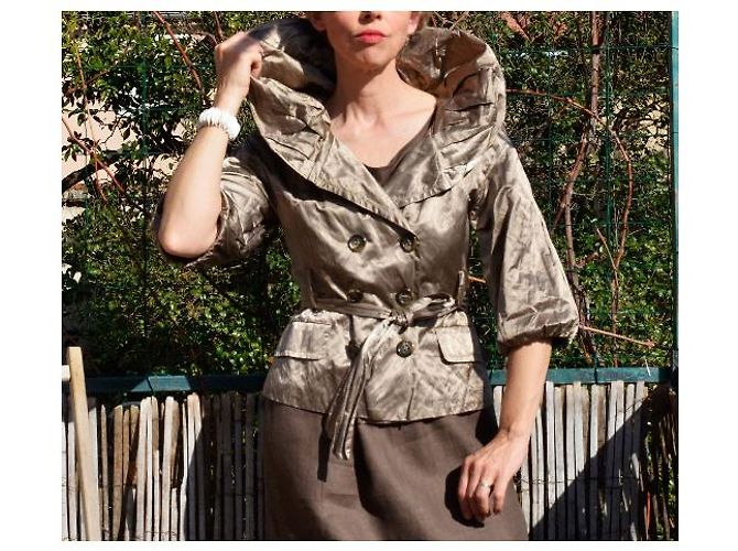 BCBG Max Azria Vintage Satin Safari Gürtel maßgeschneiderte Jacke Bronze - Ansicht 2
