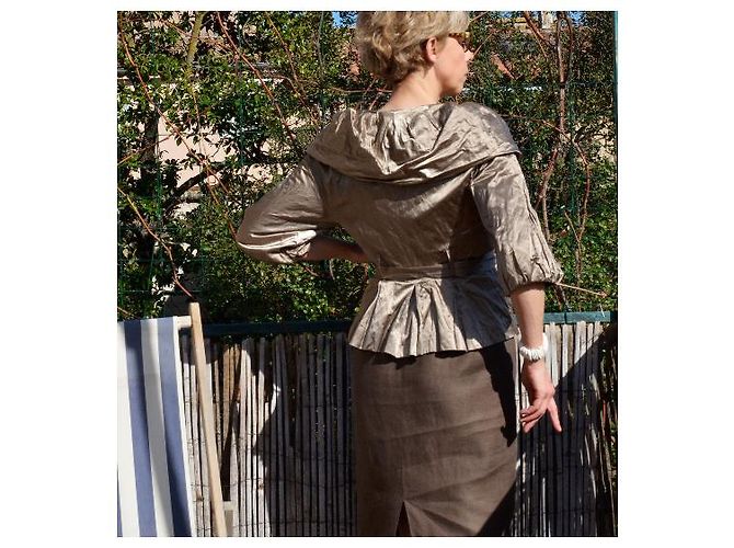 BCBG Max Azria Vintage Satin Safari Gürtel maßgeschneiderte Jacke Bronze - Ansicht 4