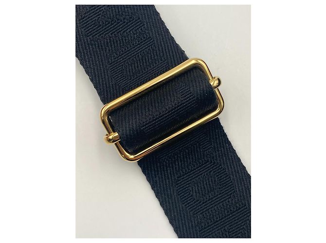 Nueva bandolera negra Louis Vuitton Coussin Negro - vista 6