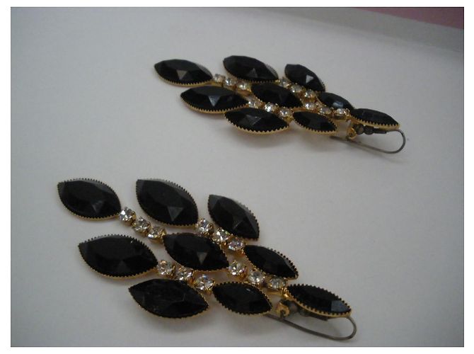Autre Marque Brincos de metal com cristal lapidado e strass preto - vista 4