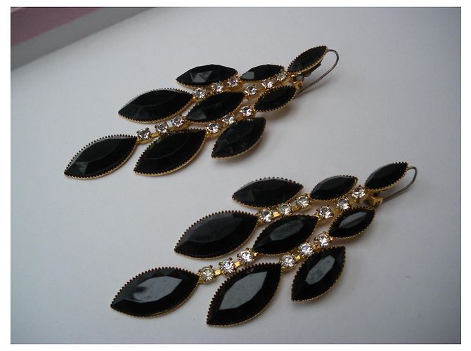 Autre Marque Brincos de metal com cristal lapidado e strass preto - vista 6