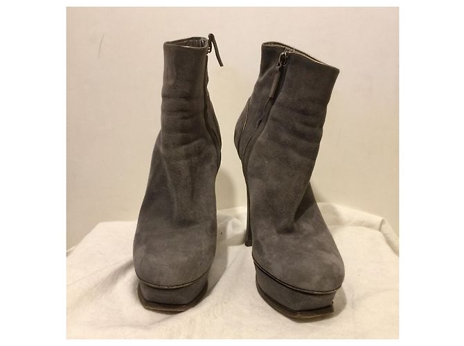 Yves Saint Laurent Tronchetto Triptoo in grigio fumo e argento - vista 6