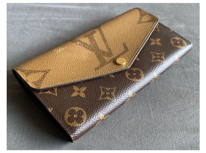 Louis Vuitton Sarah Wallet - vista 6