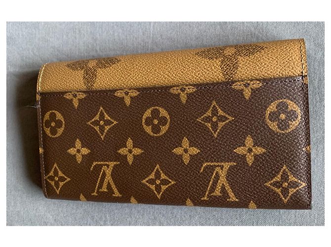 Louis Vuitton Sarah Wallet - vista 9