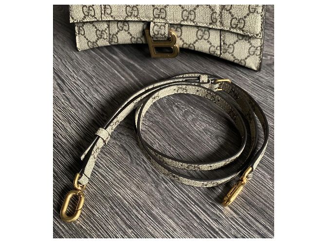 Gucci x Balenciaga La bolsa de reloj de arena del Proyecto Hacker - vista 9