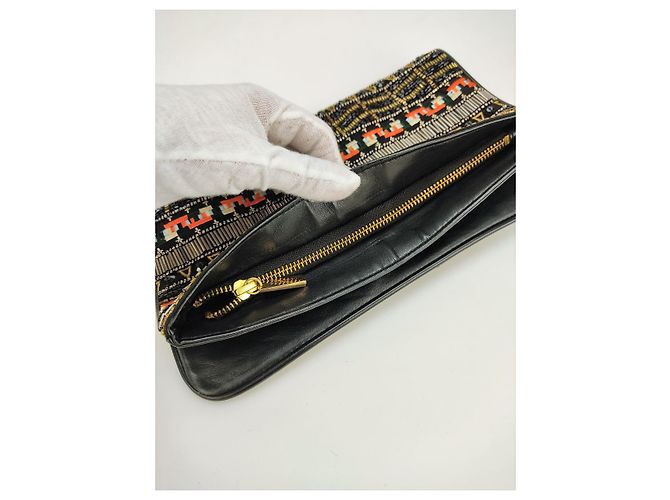 Clutch Alice + Olivia in pelle e corallo - vista 9